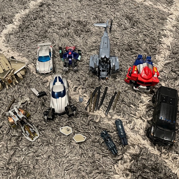 Hasbro Transforms Bundle Movie Classic Toys Memorabilia Collectible - Picture 1 of 8